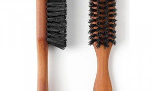 Cepillo plano mediano para barba