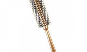 distribuidor de productos de peluquería y estética 15 HERCULES Cepillo con puntas redondeadas.